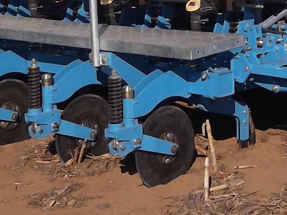 The coulter is 457mm in diameter